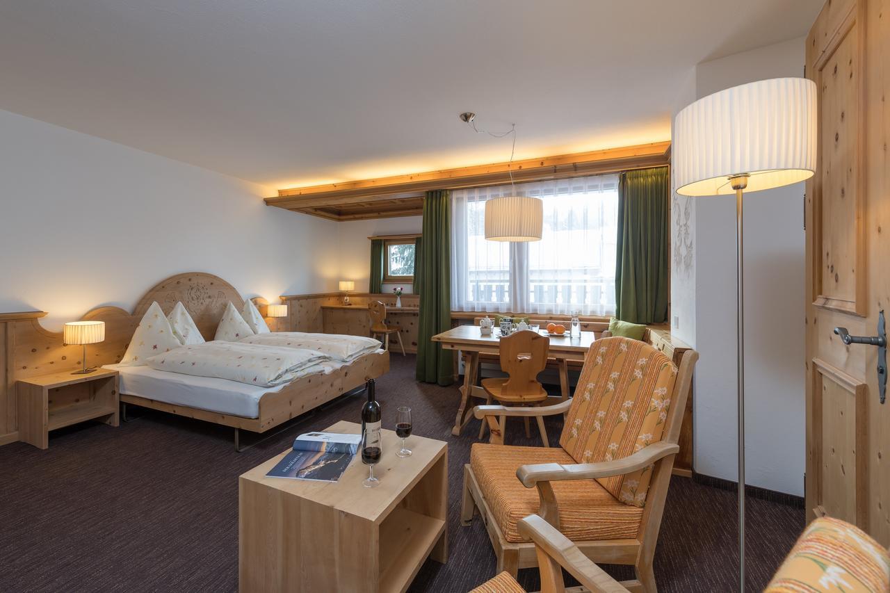 Hotel Seraina Sils Maria Eksteriør bilde